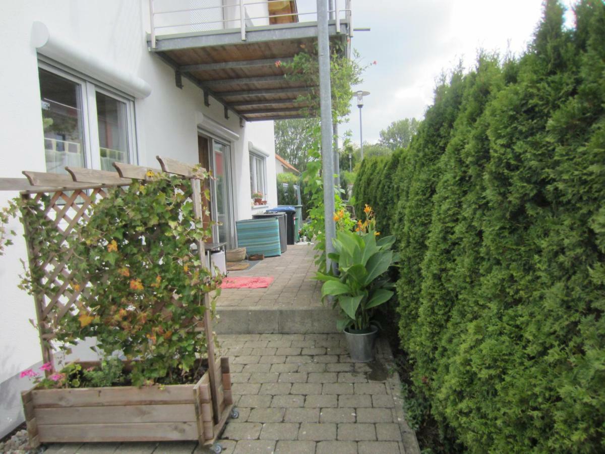 Christine Oparaugo - Privatzimmer Mit Bad Leutkirch im Allgäu Esterno foto